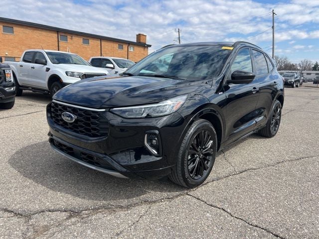 2023 Ford Escape ST-Line Elite