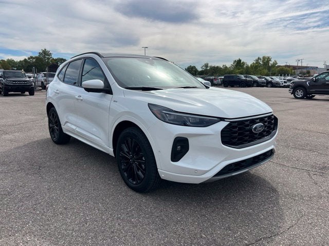 2024 Ford Escape ST-Line Elite
