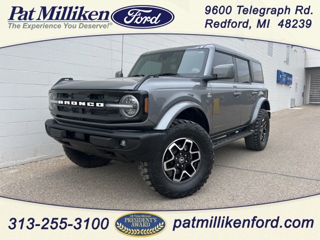 2023 Ford Bronco Outer Banks
