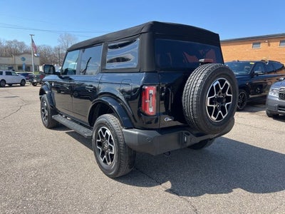 2024 Ford Bronco Outer Banks