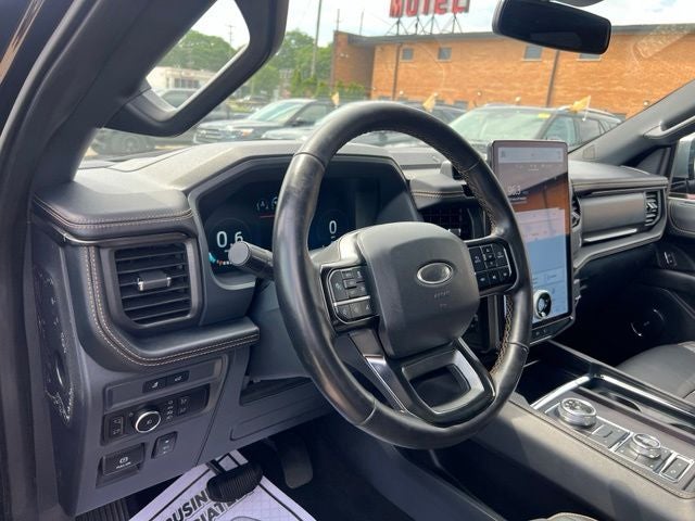 2023 Ford Expedition Max Platinum