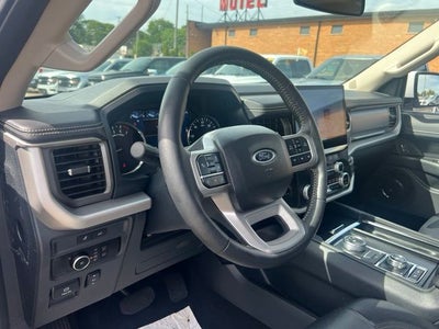 2024 Ford Expedition XLT