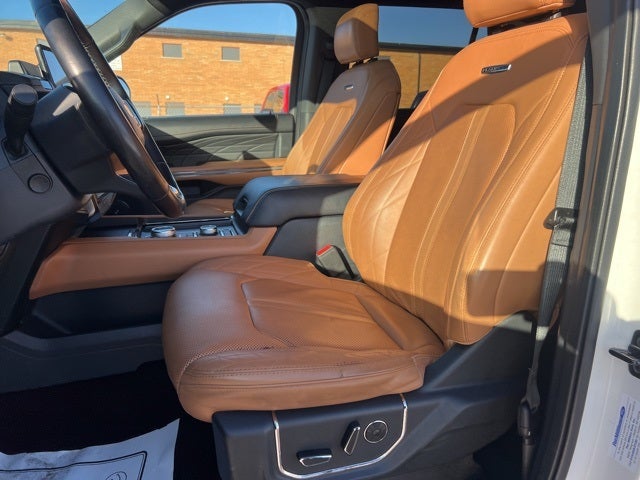 2022 Ford Expedition Platinum