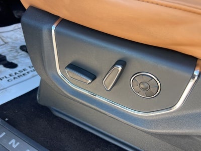 2022 Ford Expedition Platinum