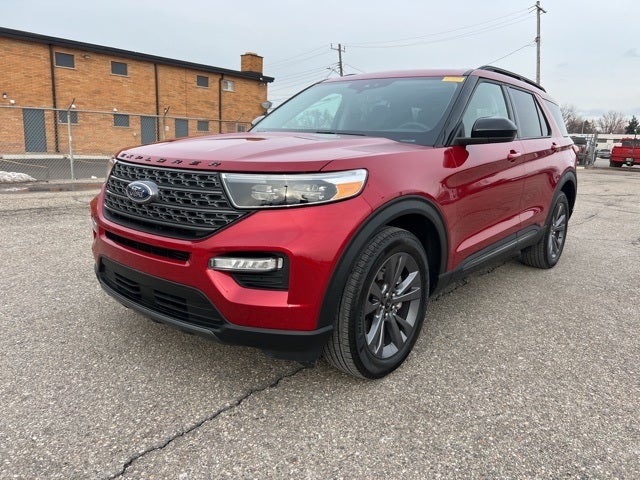 2023 Ford Explorer XLT