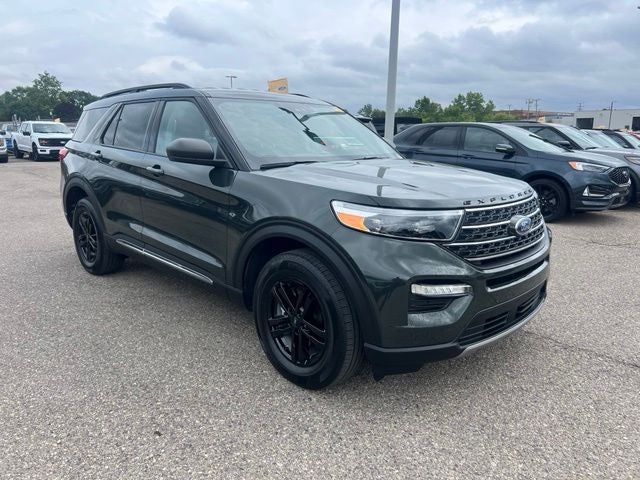 2024 Ford Explorer XLT
