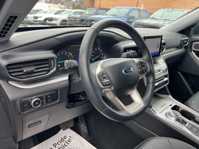 2024 Ford Explorer XLT