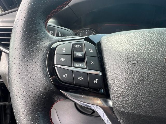 2024 Ford Explorer ST-Line