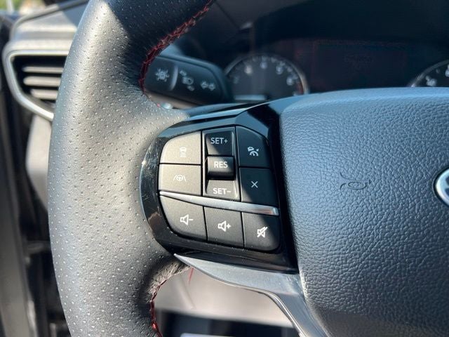 2024 Ford Explorer ST-Line