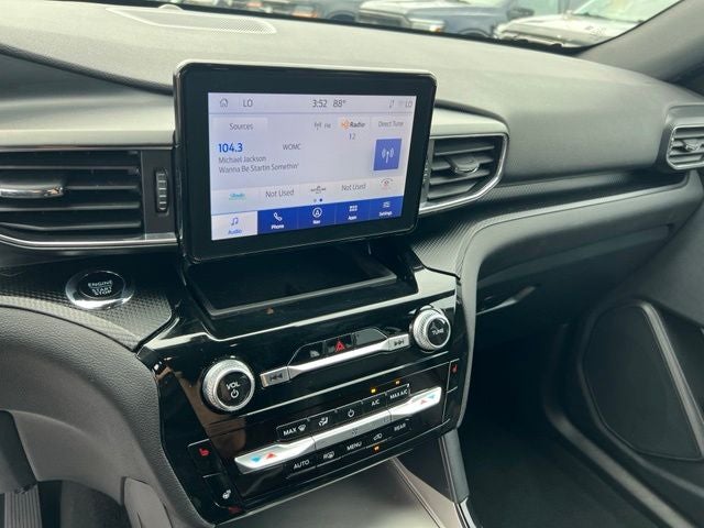 2024 Ford Explorer ST-Line