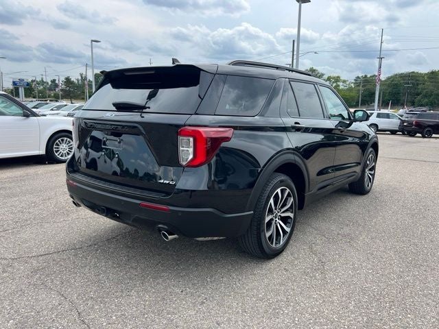 2024 Ford Explorer ST-Line