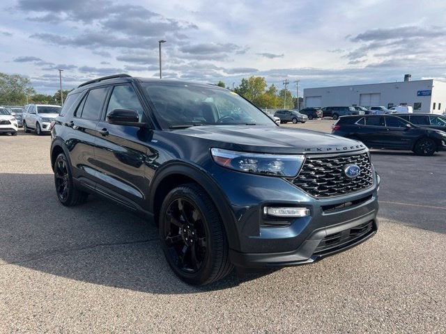 2024 Ford Explorer ST-Line
