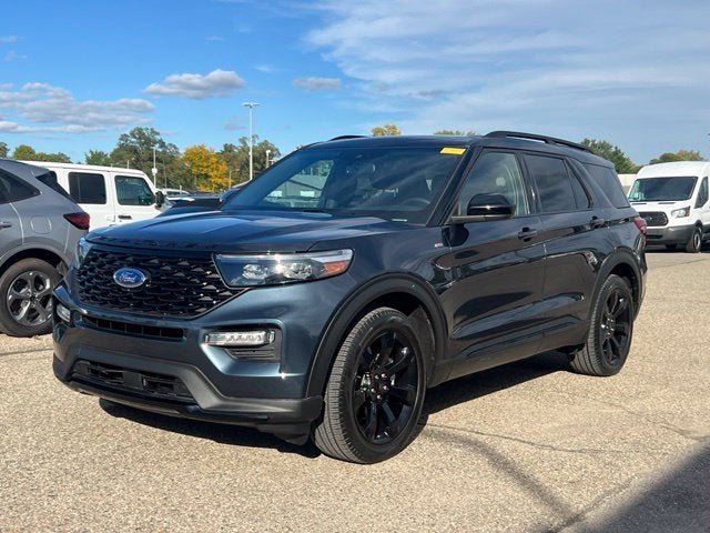 2024 Ford Explorer ST-Line