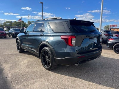 2024 Ford Explorer ST-Line