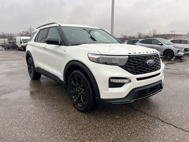 2023 Ford Explorer ST-Line