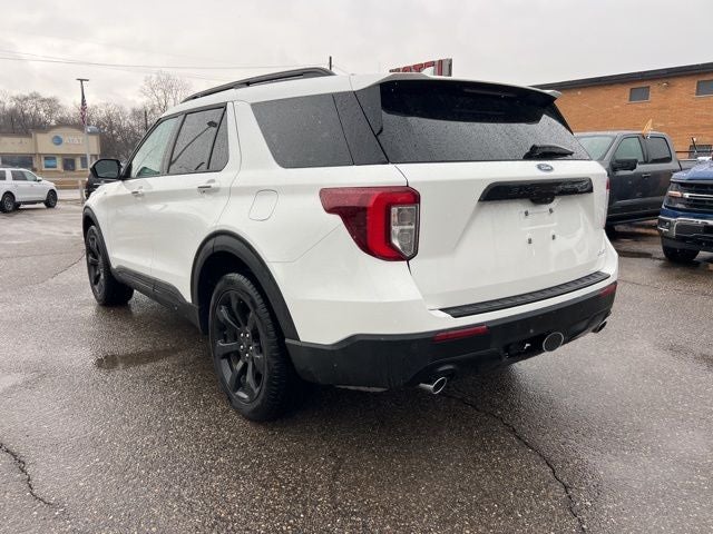 2023 Ford Explorer ST-Line