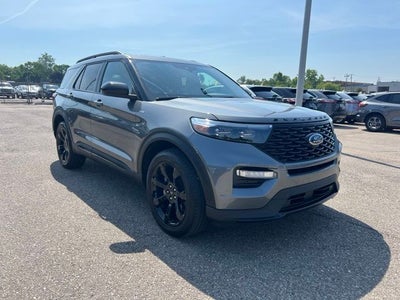2024 Ford Explorer ST-Line