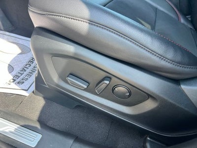 2024 Ford Explorer ST-Line
