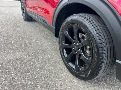 2024 Ford Explorer ST-Line