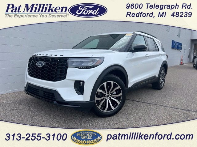 2025 Ford Explorer ST-Line