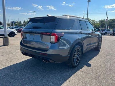 2025 Ford Explorer ST
