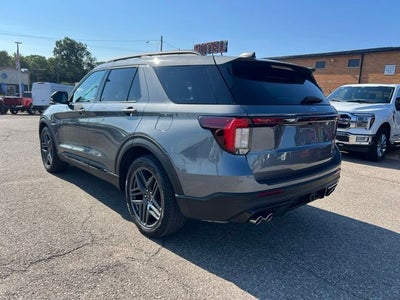2025 Ford Explorer ST