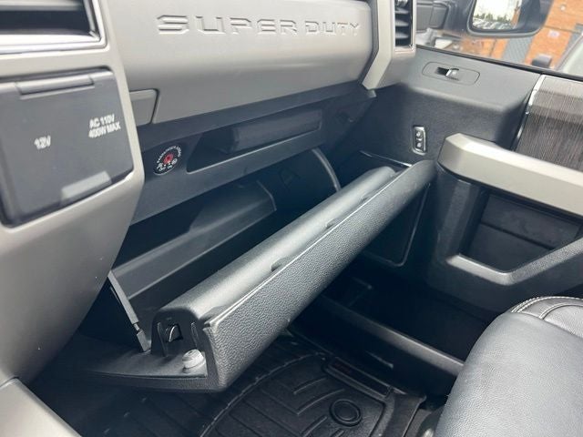 2020 Ford F-350SD Lariat