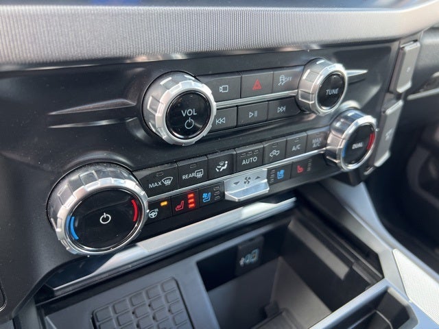 2025 Ford F-350SD Platinum