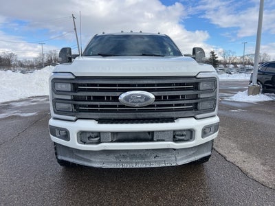 2025 Ford F-350SD Platinum