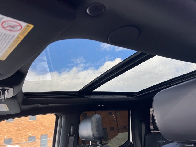 2025 Ford F-350SD Platinum