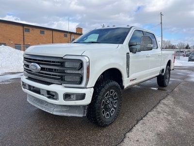 2025 Ford F-350SD Platinum