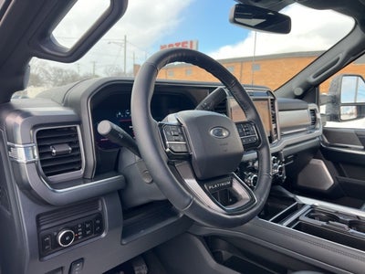 2025 Ford F-350SD Platinum