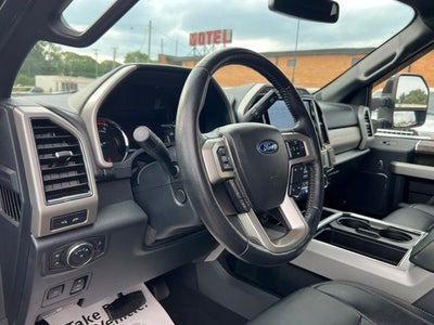 2022 Ford F-350SD Lariat