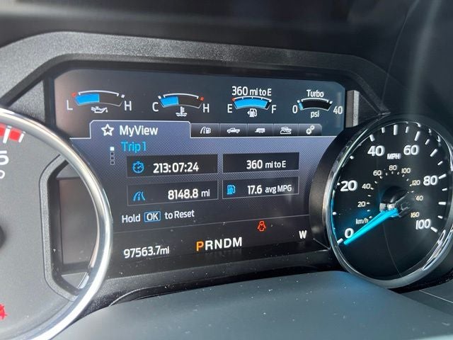 2022 Ford F-350SD Lariat