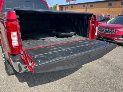 2022 Ford F-350SD Lariat