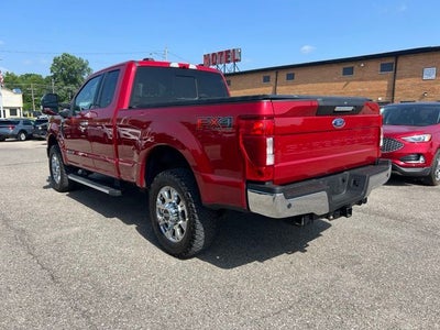 2022 Ford F-350SD Lariat