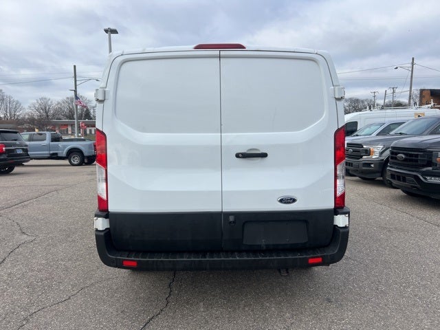 2021 Ford Transit-250 Base