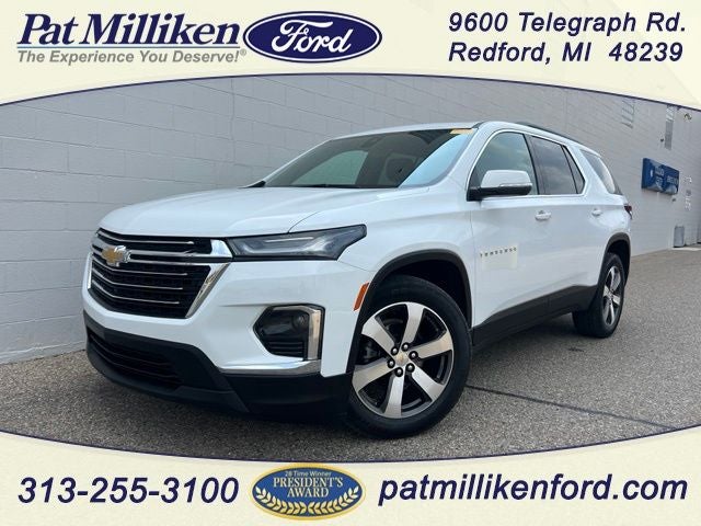 2023 Chevrolet Traverse LT Leather