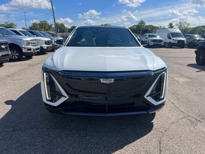 2024 Cadillac LYRIQ Sport
