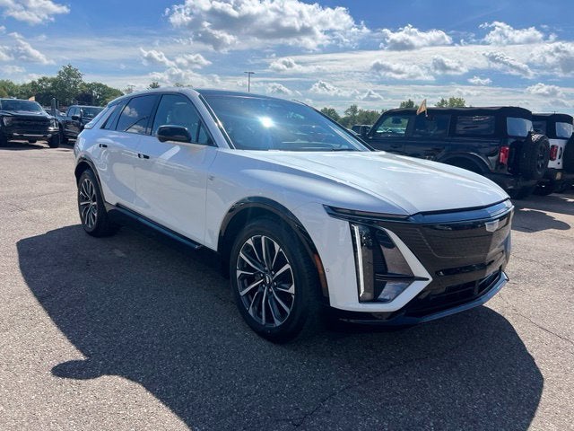 2024 Cadillac LYRIQ Sport