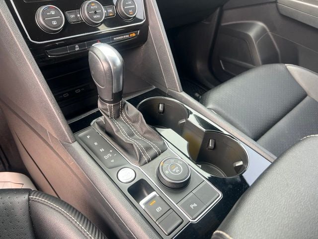 2022 Volkswagen Atlas Cross Sport 2.0T SE w/Technology