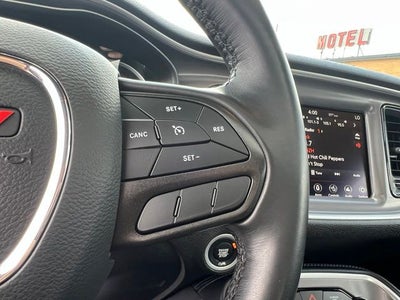 2022 Dodge Challenger SXT