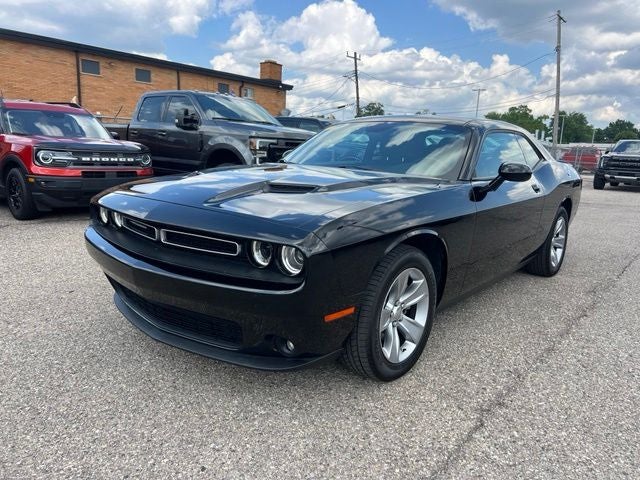 2022 Dodge Challenger SXT