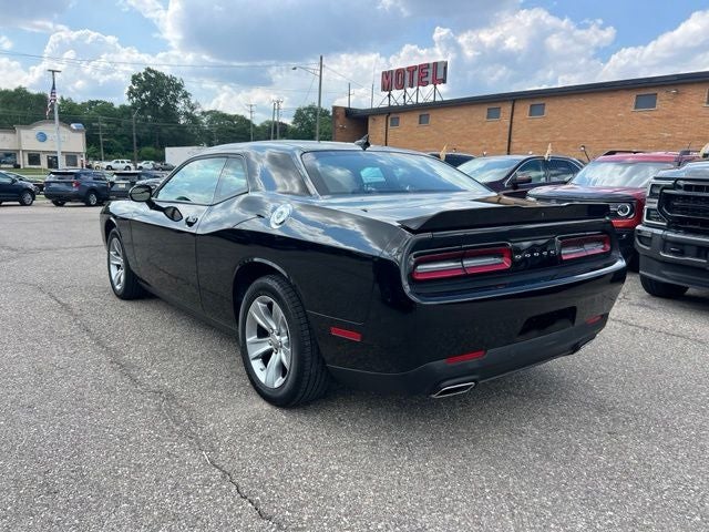 2022 Dodge Challenger SXT