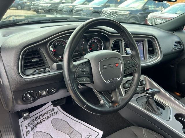2022 Dodge Challenger SXT