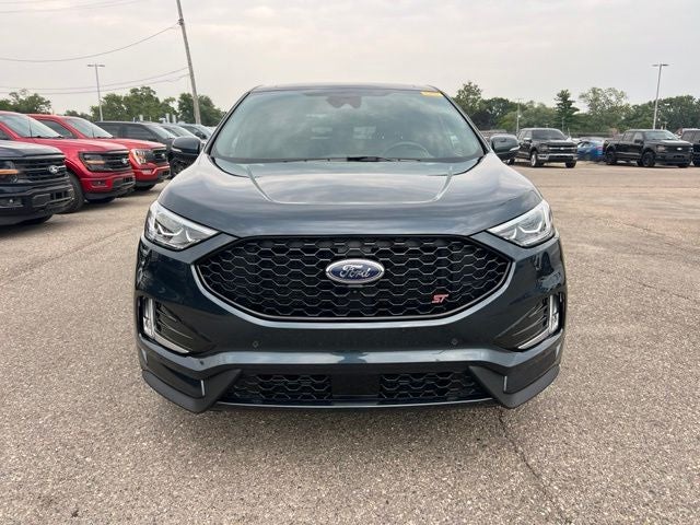 2023 Ford Edge ST