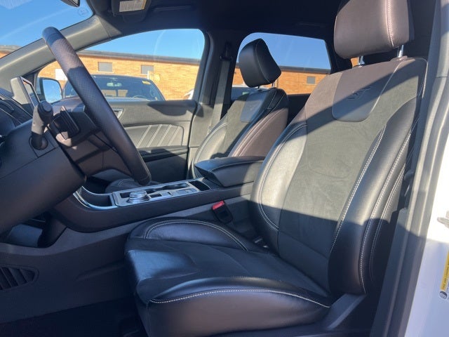 2023 Ford Edge ST