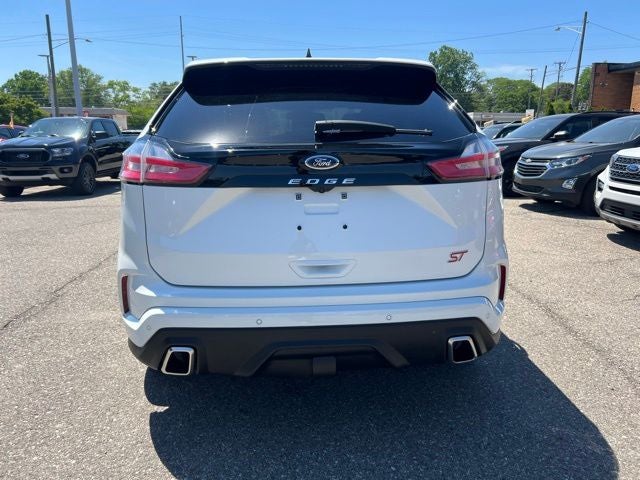 2024 Ford Edge ST
