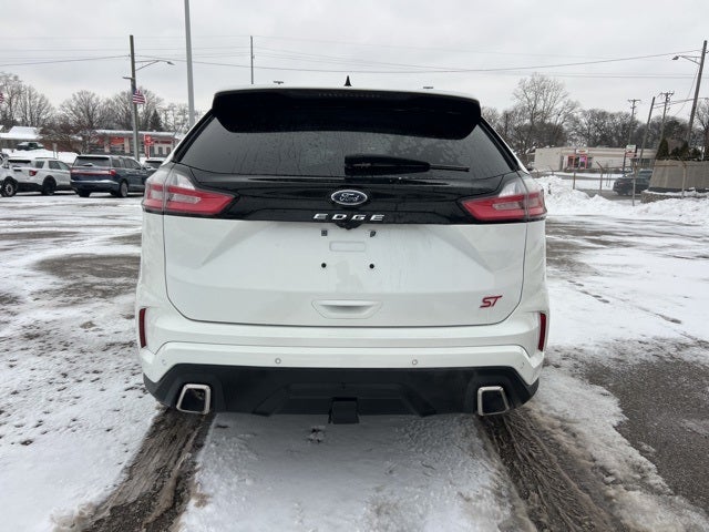 2024 Ford Edge ST