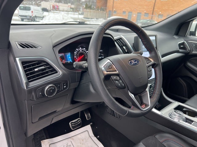 2024 Ford Edge ST